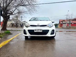 Kia Rio 5 2016