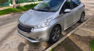 Peugeot 208 2015