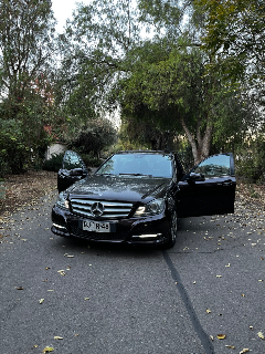 Mercedes-Benz 180 2012